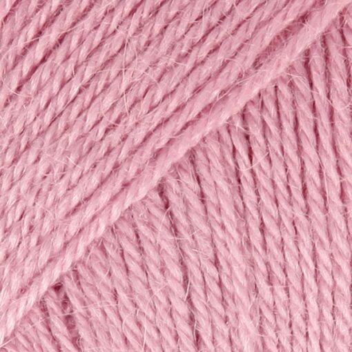 Alpaca keskmine roosa uni colour 3720