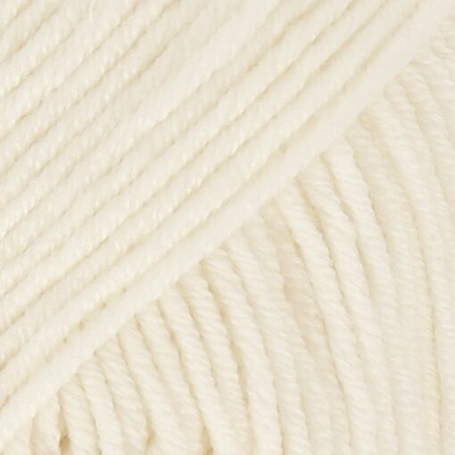 Merino Extra Fine 01  valge uni colour